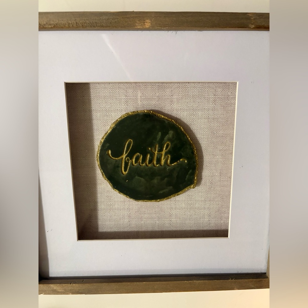 Gold 'Faith Stone’ Wall Art